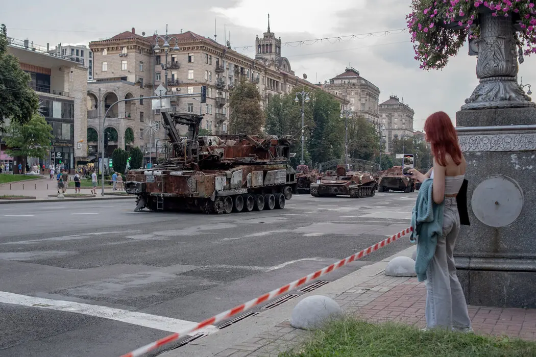 Цього тижня до Дня Незалежності України виставили знищену російську військову техніку. 